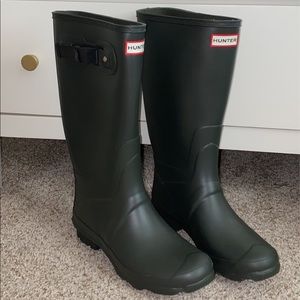NWOT hunter rain boots